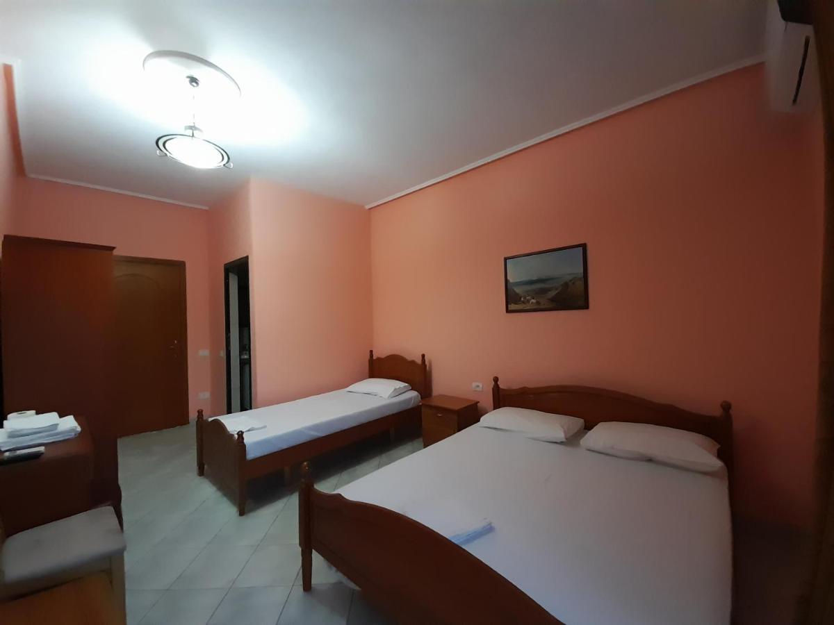 Hotel Rossi Vlore Exterior photo
