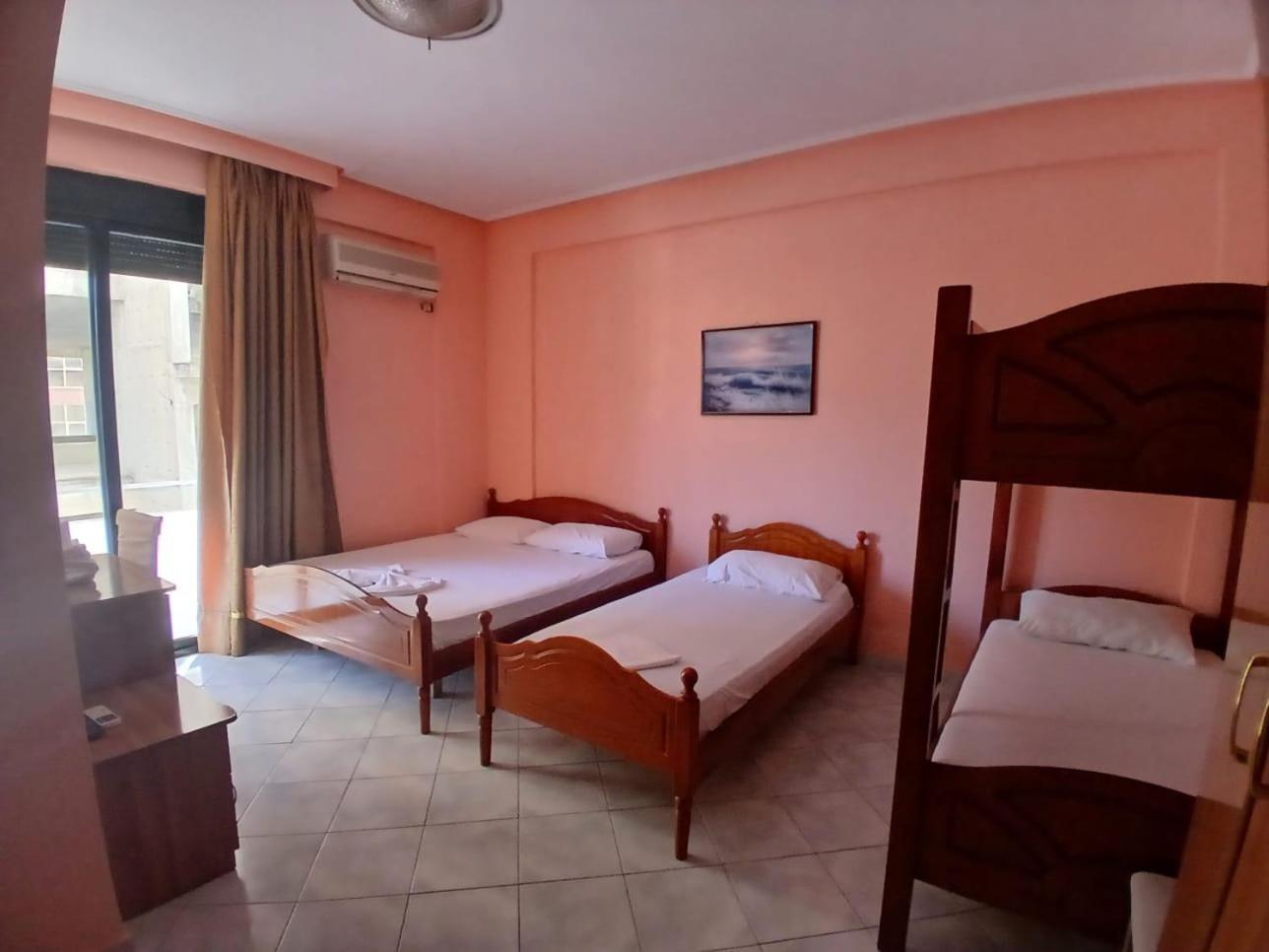 Hotel Rossi Vlore Exterior photo